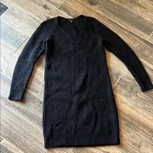 Elegant Black Knit Dress